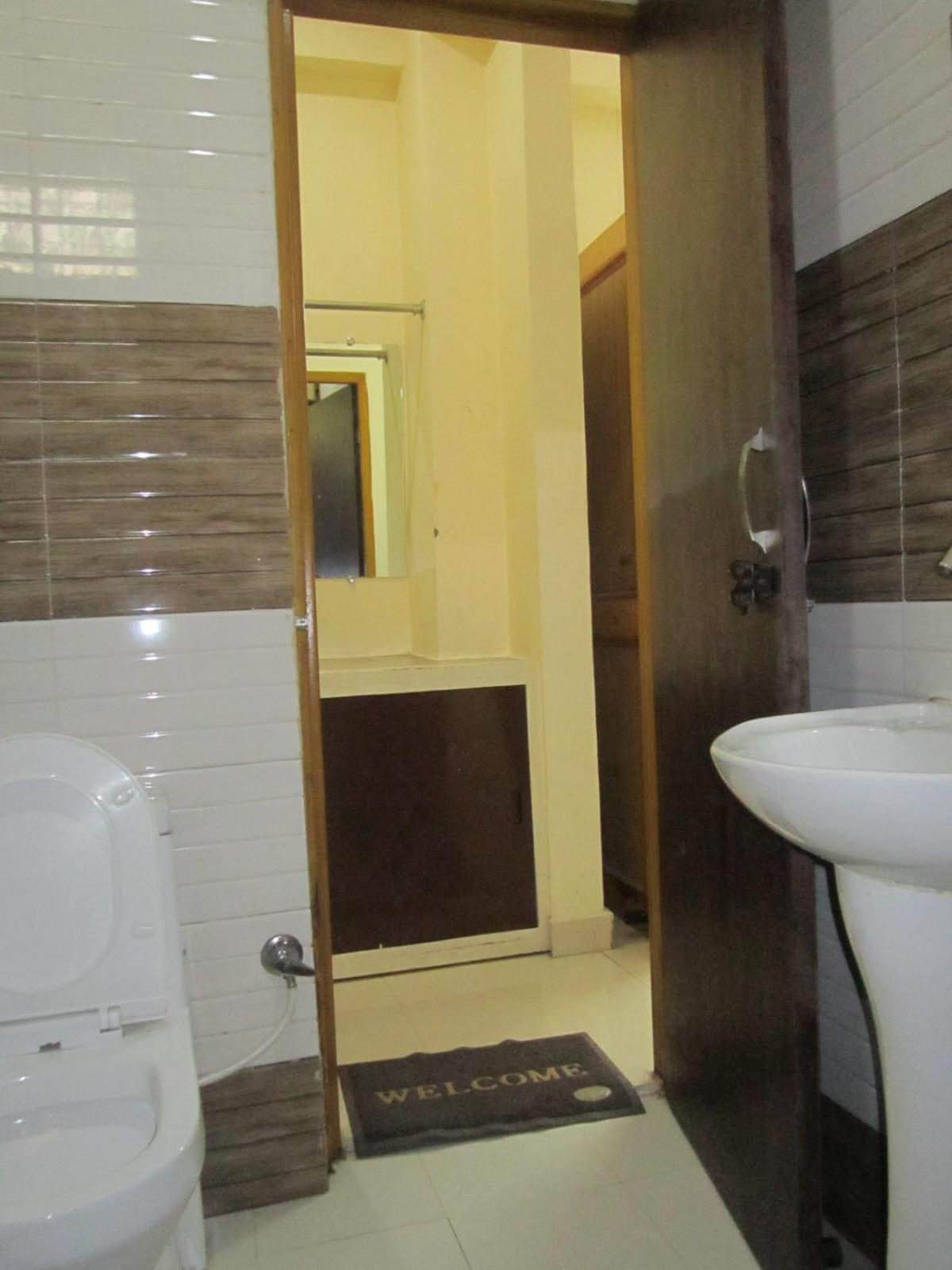 Hotel Krishna Rishīkesh 외부 사진